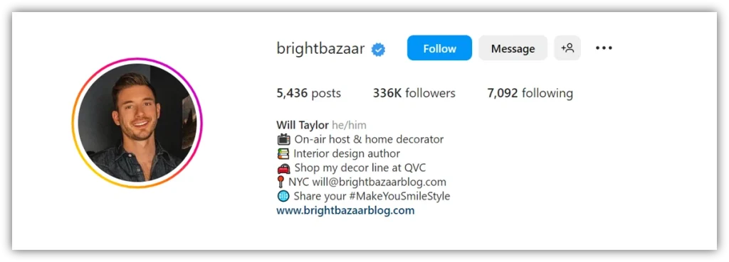 an example of Instagram bio with symbols